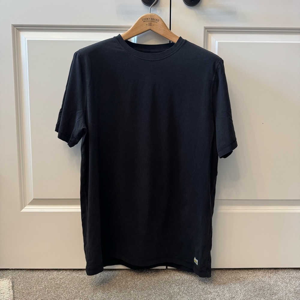 Men's Black Vuori T-Shirt
